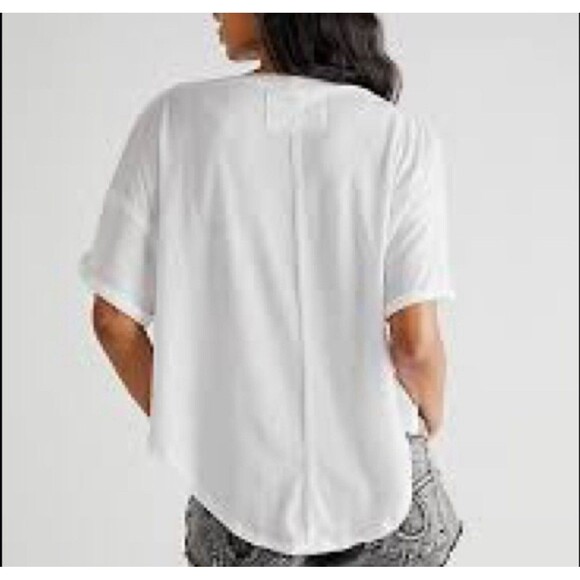 Free People We The Free Just Chillin Draped Neck Tee White Size Medium NEW NWT - Picture 2 of 11